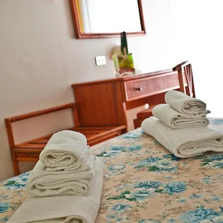Iride & Hotel 3*
