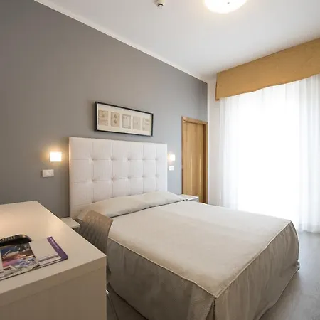Hotel Iride & Cesenatico