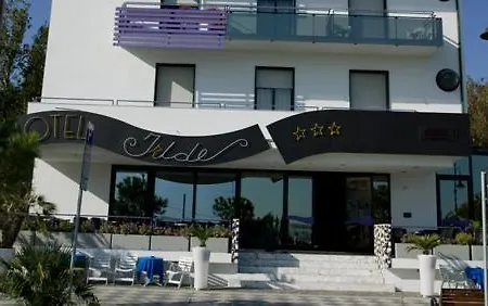 酒店 Iride & 切塞纳蒂科